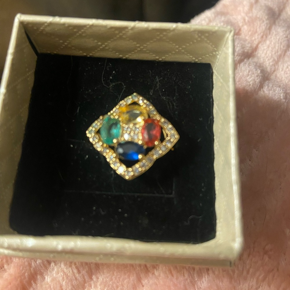 Elegant Multicolor Gemstone Ring